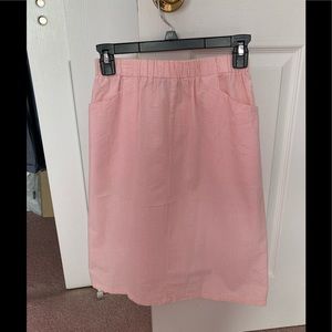 Pink seersucker Skirt with pockets - Almost new